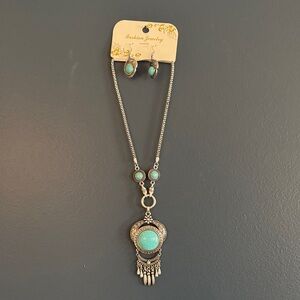 Fashion Jewelry Silver-Tone Turquoise Pendant Necklace with Matching Earrings